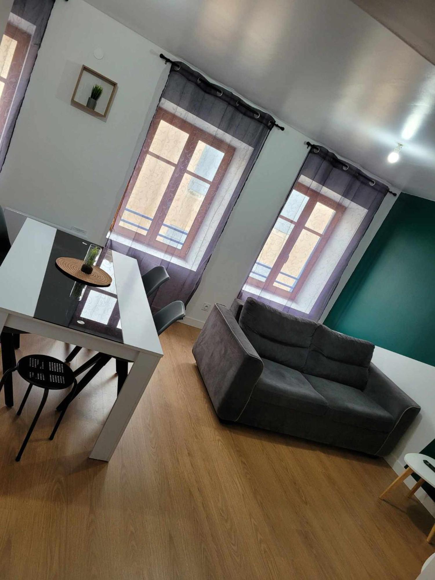 Charmant T3 Avec Terrasse Carcassonne Exterior photo